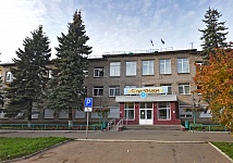 Входная группа Администрация Индустриального района Ижевска, исполком Индустриального района.  Дзержинского,  5